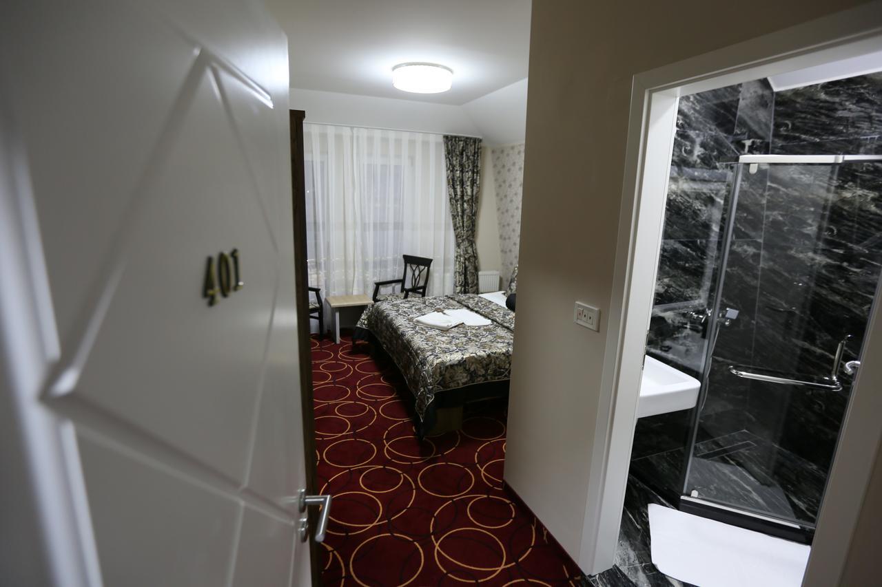 Hotel Pejton Pristina Buitenkant foto